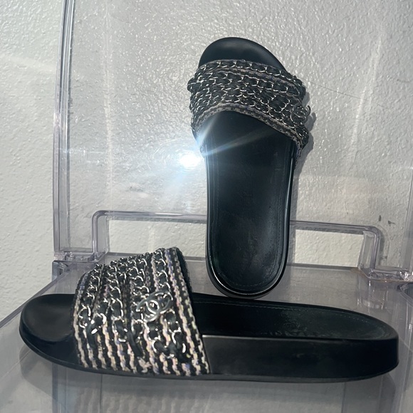 Chanel Slides Serial #G31627 size 7, Limited Edition. - Picture 6 of 15